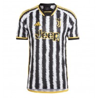 Camiseta Juventus Moise Kean #18 Primera Equipación 2023-24 manga corta